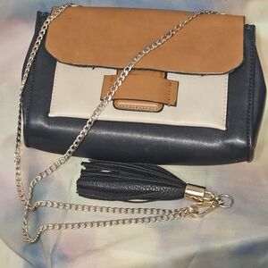 Zara Tricolor Shoulder Bag w/ Crossbody Feature Using Chain and Tassle Design